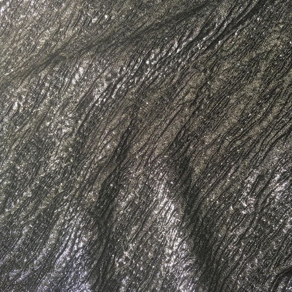 Metallic Textured Top - Picture 2 of 3